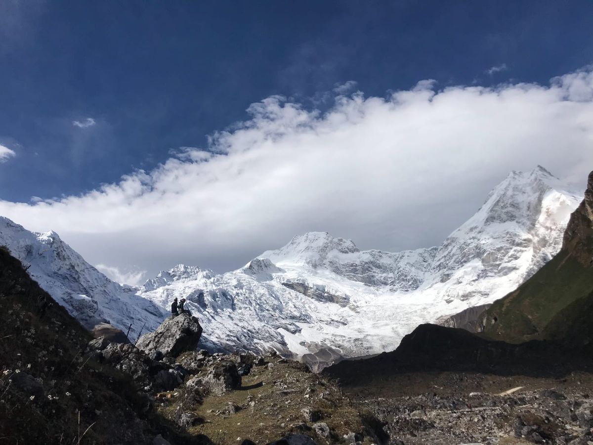 Manaslu Circuit Trek Package: A Complete Himalayan Adventure Across Larke Pass